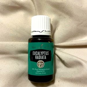 NEW EUCALYPTUS RADIATA ESSENTIAL OIL - 15ML